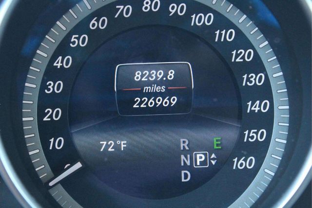 2014 Mercedes-Benz E-Class 4dr Sedan E 350 Luxury 4MATIC - 23016895 - 8