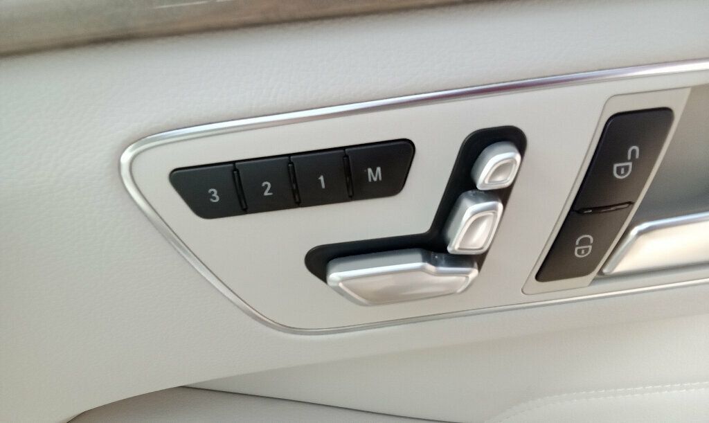 2014 Mercedes Benz E photo 11