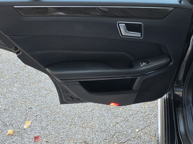 2014 Mercedes-Benz E-Class 4dr Sedan E350 RWD - 22936419 - 28