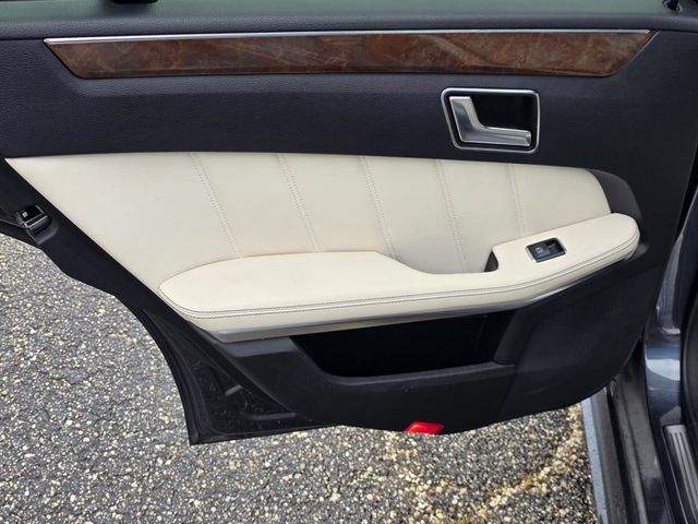 2014 Mercedes-Benz E-Class 4dr Sedan E350 RWD - 23018088 - 31