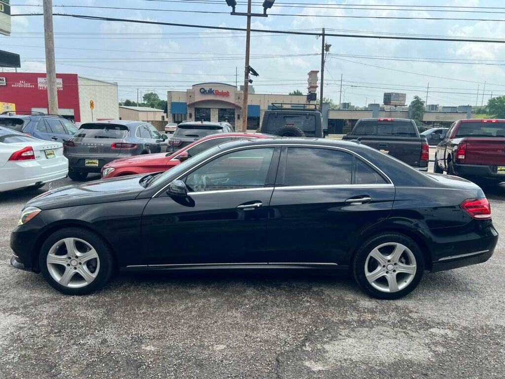 2014 Mercedes Benz E photo 4