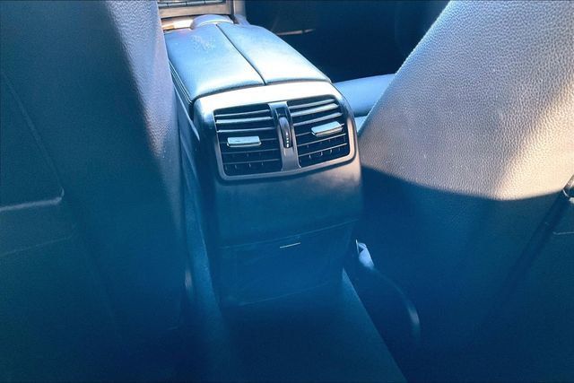 2014 Mercedes-Benz E-Class 4dr Sedan E 350 Sport 4MATIC - 22968253 - 32