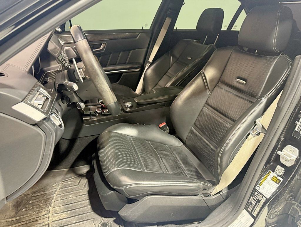 2014 Mercedes-Benz E-Class 4dr Sedan E 63 AMG S-Model 4MATIC - 22951941 - 31