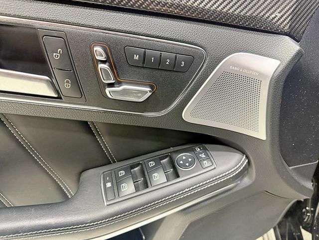 2014 Mercedes-Benz E-Class 4dr Sedan E 63 AMG S-Model 4MATIC - 22951941 - 37