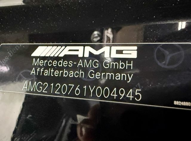 2014 Mercedes-Benz E-Class 4dr Sedan E 63 AMG S-Model 4MATIC - 22951941 - 50