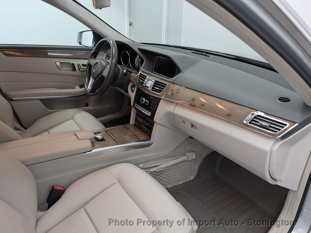 2014 Mercedes Benz E Wagon 350 Sport 4MATIC Sedan photo 12