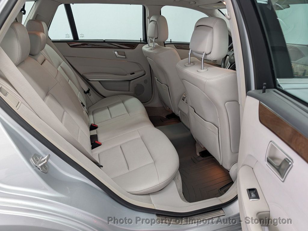 2014 Mercedes Benz E Wagon 350 Sport 4MATIC Sedan photo 14