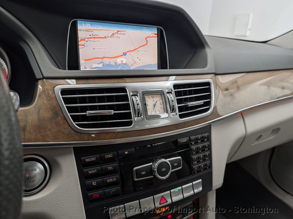 2014 Mercedes Benz E Wagon 350 Sport 4MATIC Sedan photo 16