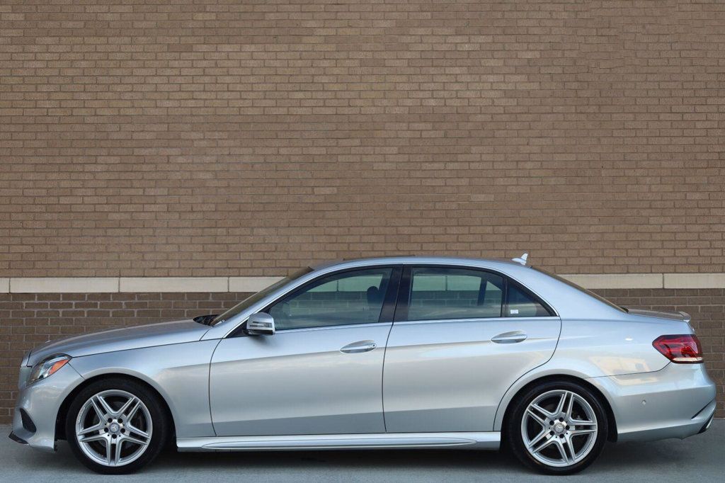 Mercedes-Benz E-Class photo 3