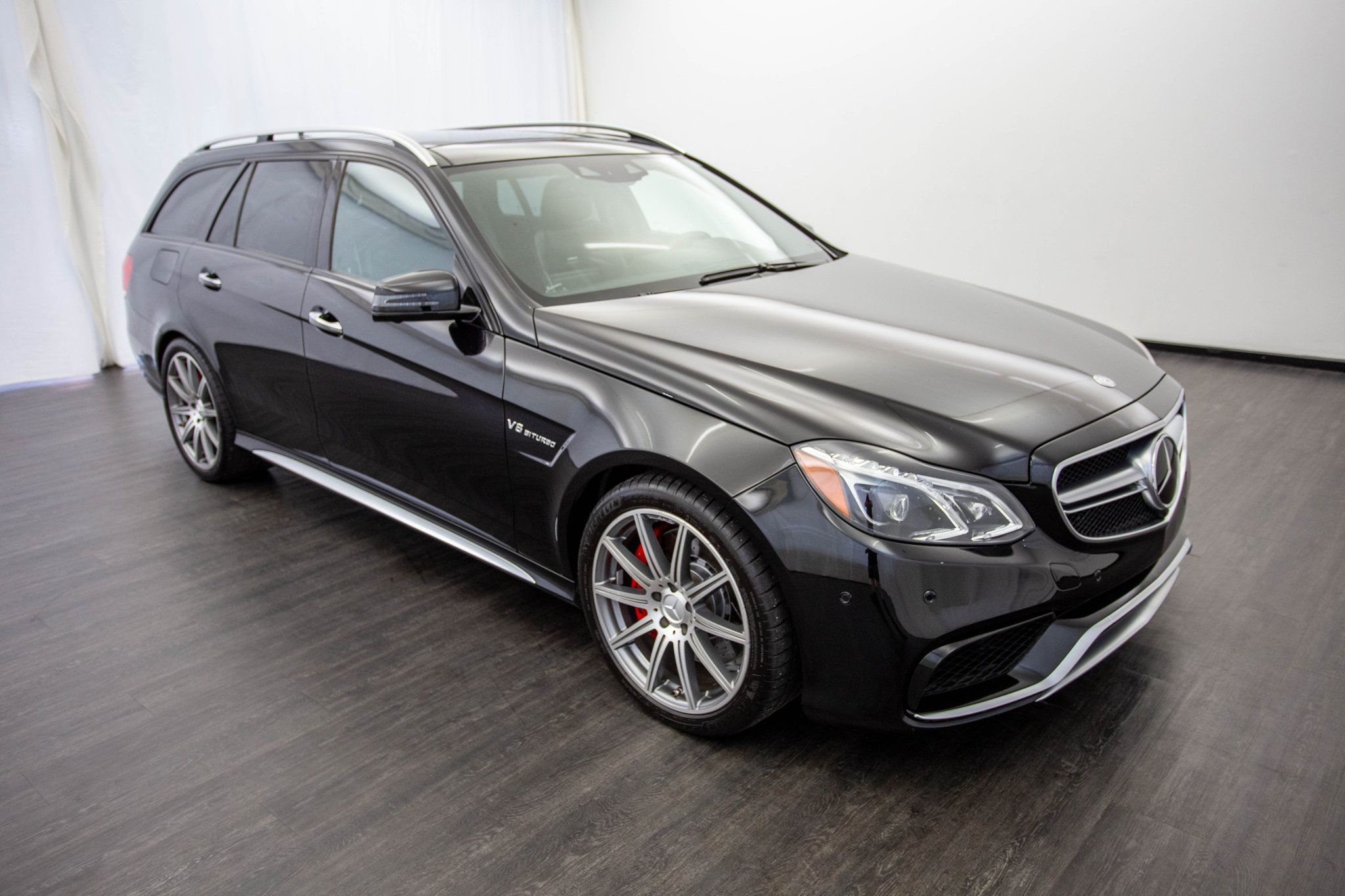 2014 Mercedes Benz E 63 AMG Sedan photo 3