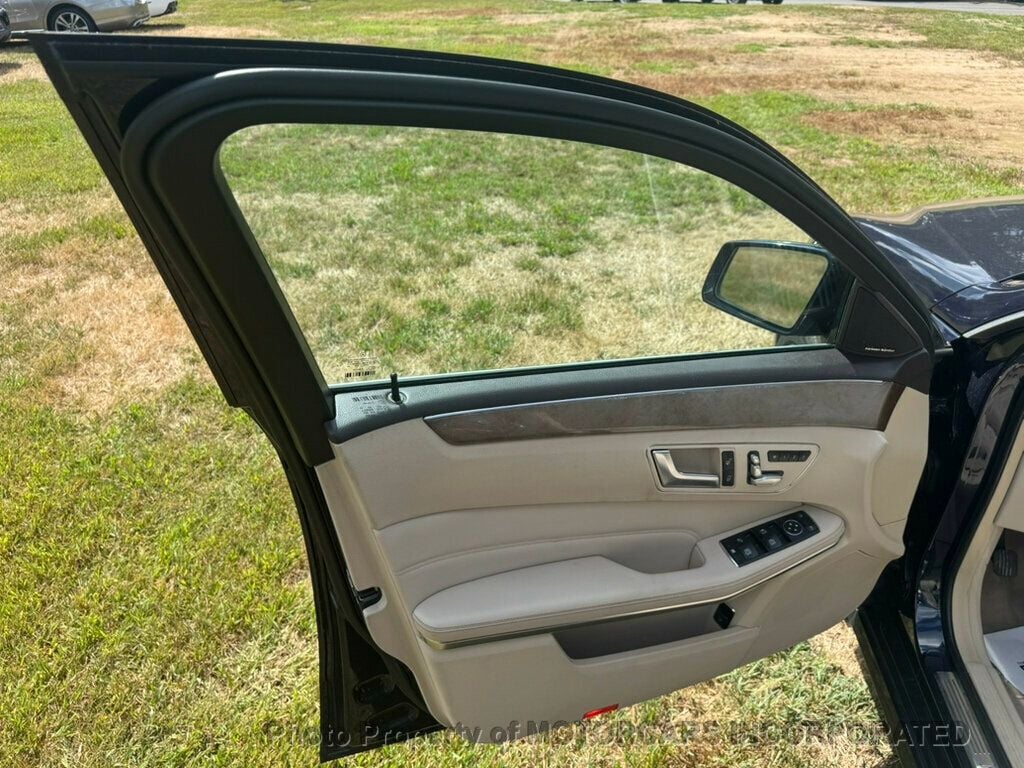 2014 Mercedes-Benz E-Class SO MUCH VALUE HERE FOLKS!  - 22923872 - 8