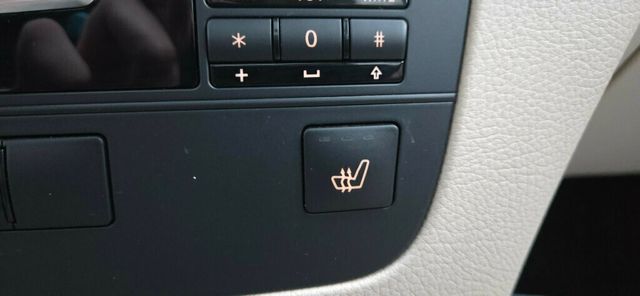 2014 Mercedes-Benz GLK 4MATIC 4dr GLK 250 BlueTEC - 22990905 - 30