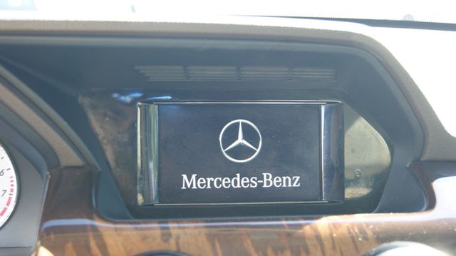 2014 Mercedes-Benz GLK 4 NEW TIRES , JUST SERVICED , VERY CLEAN INSIDE AND OUT  - 22927119 - 10
