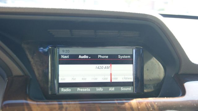 2014 Mercedes-Benz GLK 4 NEW TIRES , JUST SERVICED , VERY CLEAN INSIDE AND OUT  - 22927119 - 24