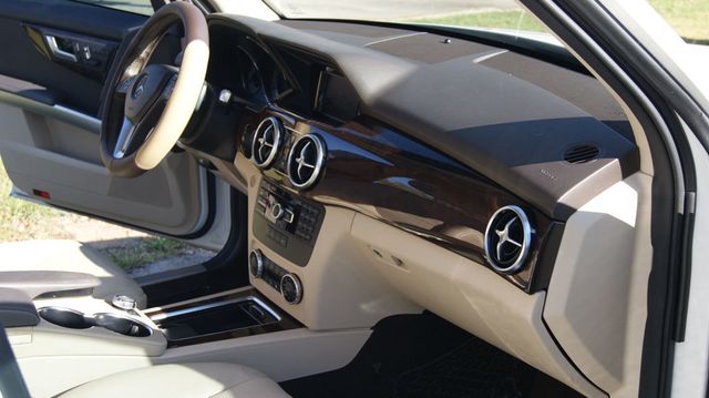 2014 Mercedes-Benz GLK 4 NEW TIRES , JUST SERVICED , VERY CLEAN INSIDE AND OUT  - 22927119 - 41