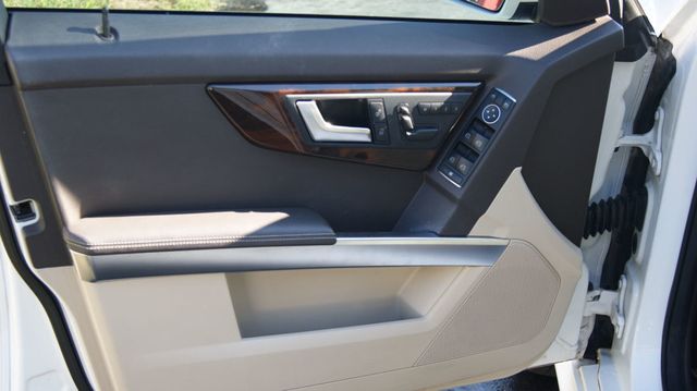 2014 Mercedes-Benz GLK 4 NEW TIRES , JUST SERVICED , VERY CLEAN INSIDE AND OUT  - 22927119 - 49