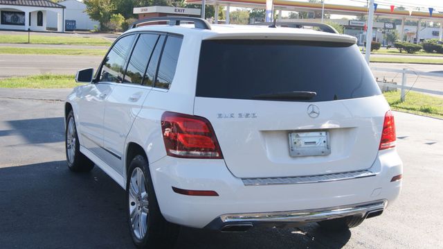 2014 Mercedes-Benz GLK 4 NEW TIRES , JUST SERVICED , VERY CLEAN INSIDE AND OUT  - 22927119 - 8
