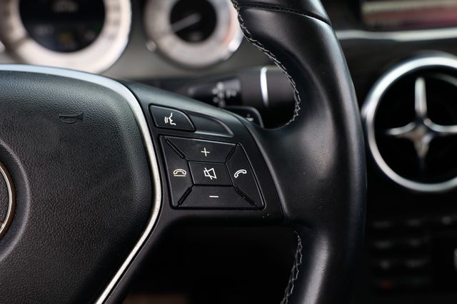 2014 Mercedes-Benz GLK RWD 4dr GLK 350 - 22915764 - 28