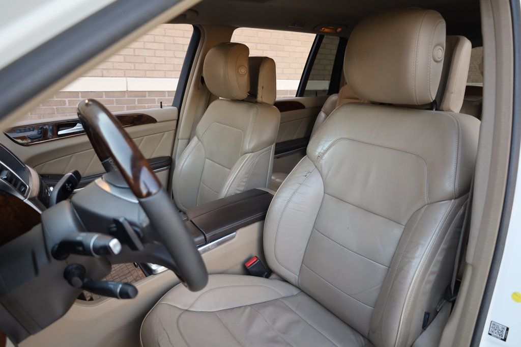 2014 Mercedes Benz GL 450 photo 16