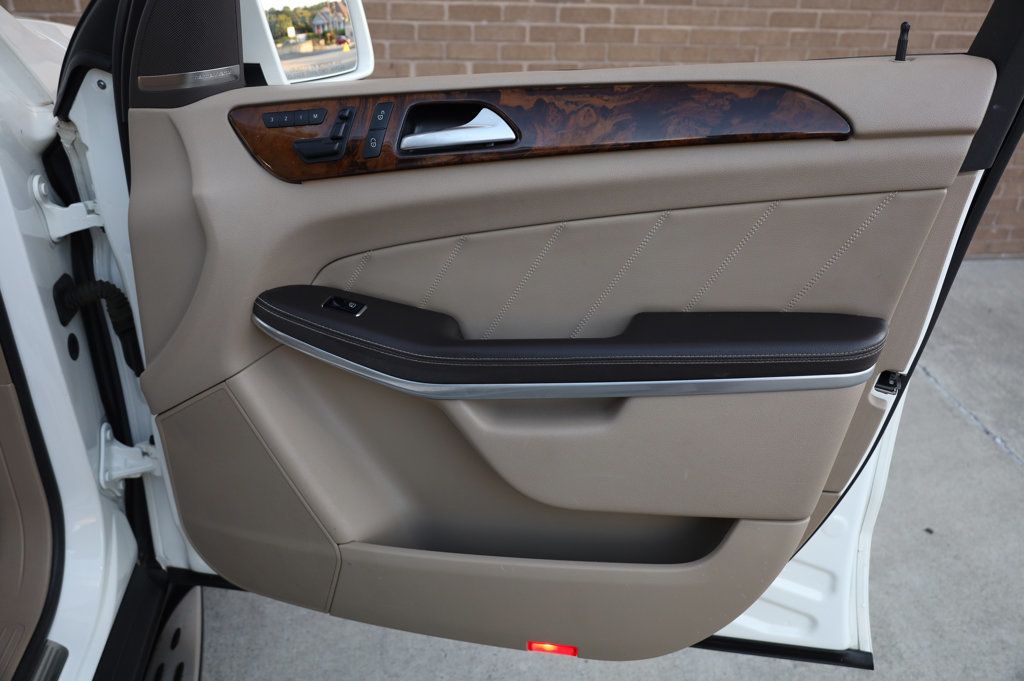 2014 Mercedes Benz GL 450 photo 29