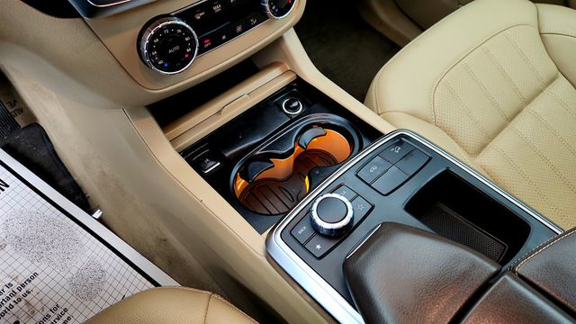 2014 Mercedes-Benz GL-Class 4MATIC 4dr GL 450 with Premium I, Lighting & Appearance Packages - 22966695 - 15