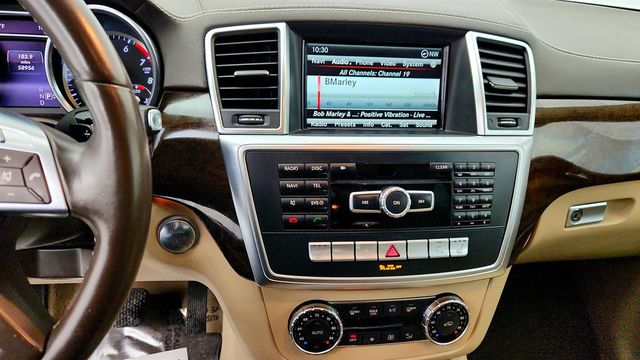 2014 Mercedes-Benz GL-Class 4MATIC 4dr GL 450 with Premium I, Lighting & Appearance Packages - 22966695 - 16