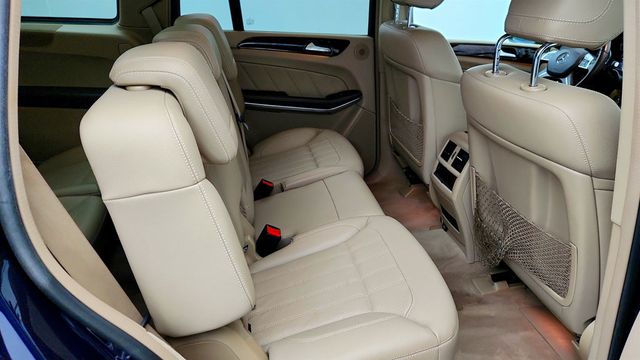 2014 Mercedes-Benz GL-Class 4MATIC 4dr GL 450 with Premium I, Lighting & Appearance Packages - 22966695 - 24