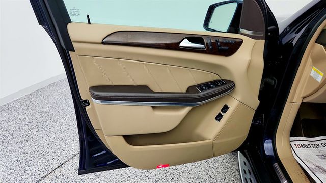 2014 Mercedes-Benz GL-Class 4MATIC 4dr GL 450 with Premium I, Lighting & Appearance Packages - 22998956 - 24