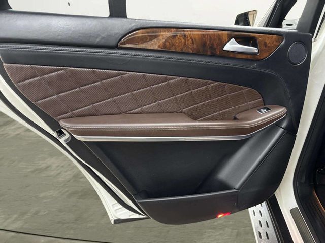 2014 Mercedes-Benz GL-Class 4MATIC 4dr GL 550 - 22966021 - 18