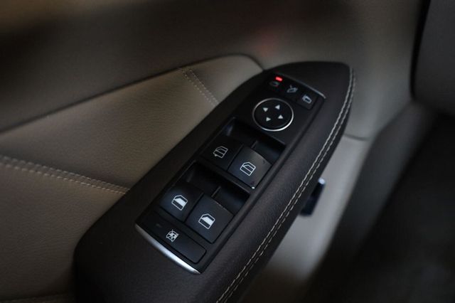 2014 Mercedes-Benz GL-Class GL 450 - 23069689 - 34