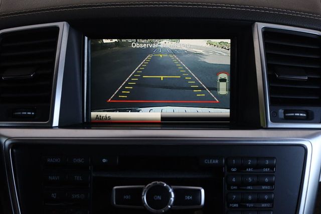 2014 Mercedes-Benz GL-Class GL 450 - 23069689 - 36
