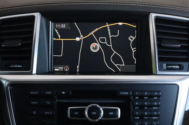 2014 Mercedes-Benz GL-Class GL 450 - 23069689 - 38