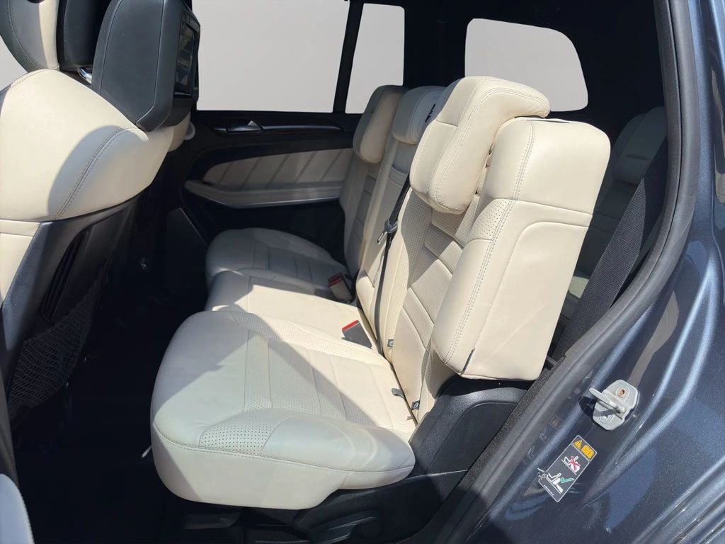 2014 Mercedes-Benz GL-Class GL 63 AMG Sport Utility 4D - 22984827 - 16