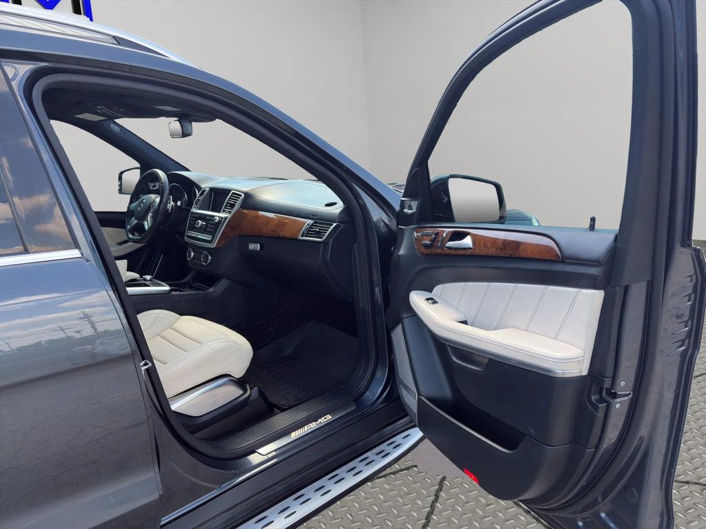 2014 Mercedes-Benz GL-Class GL 63 AMG Sport Utility 4D - 23063954 - 25