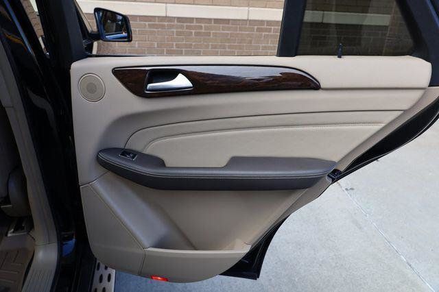 2014 Mercedes-Benz M-Class ML350 - 23027875 - 21