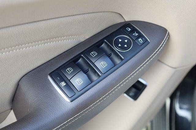 2014 Mercedes-Benz M-Class ML350 - 23027875 - 35
