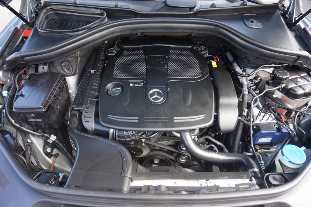 2014 Mercedes Benz ML photo 11
