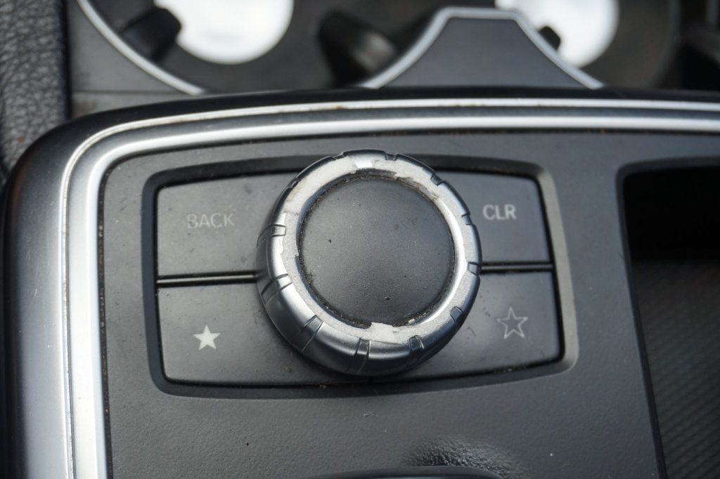 2014 Mercedes Benz ML photo 35
