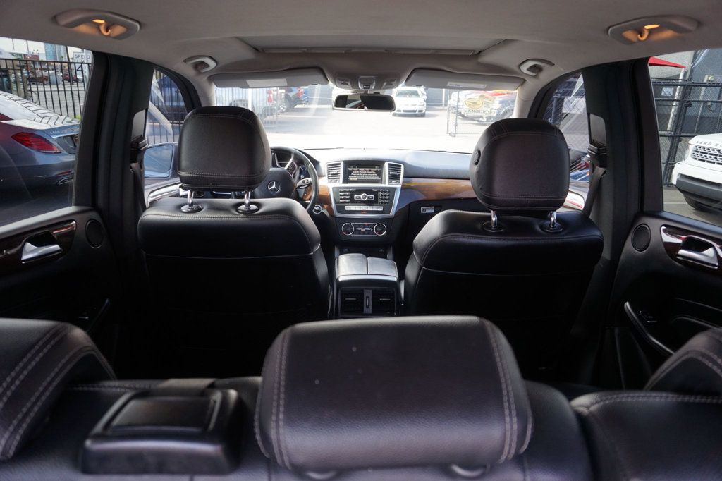 2014 Mercedes Benz ML photo 9