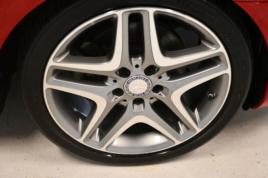 2014 Mercedes Benz SLK 250 photo 28
