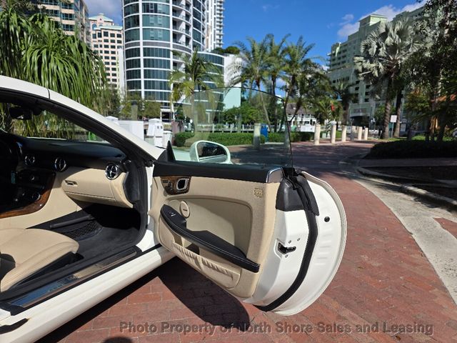 2014 Mercedes-Benz SLK Convertible - 22960711 - 25