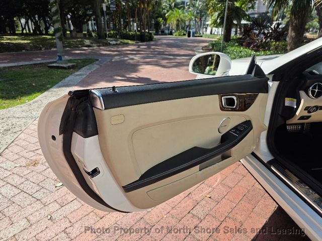 2014 Mercedes-Benz SLK Convertible - 22960711 - 33