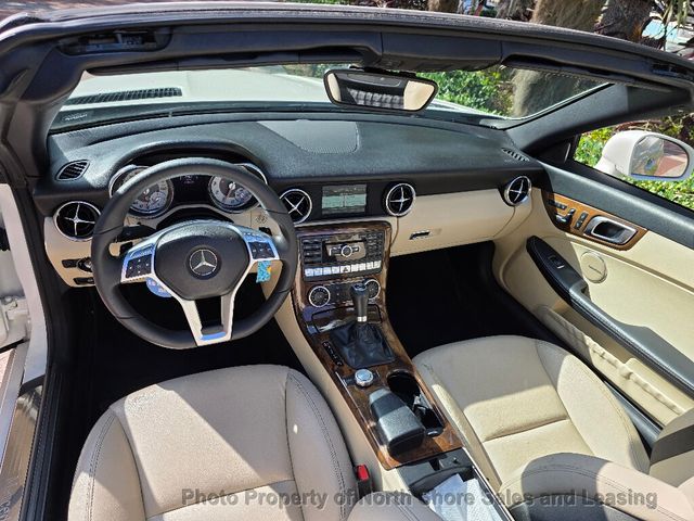 2014 Mercedes-Benz SLK Convertible - 22960711 - 39