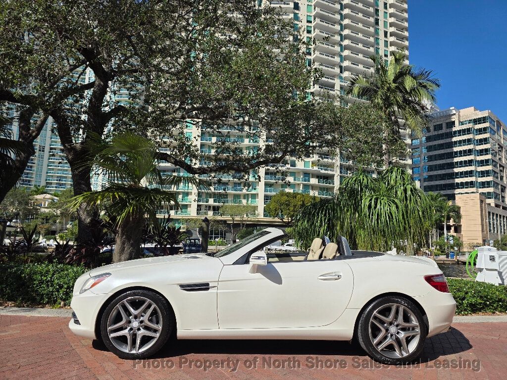2014 Mercedes-Benz SLK Convertible - 22960711 - 4