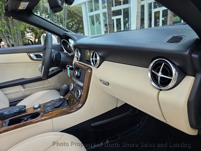 2014 Mercedes-Benz SLK Convertible - 22960711 - 54