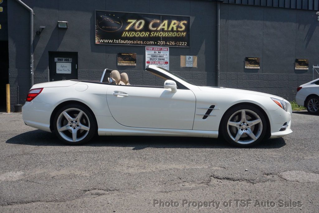 2014 Mercedes-Benz SL-Class 2dr Roadster SL 550 - 23057943 - 9