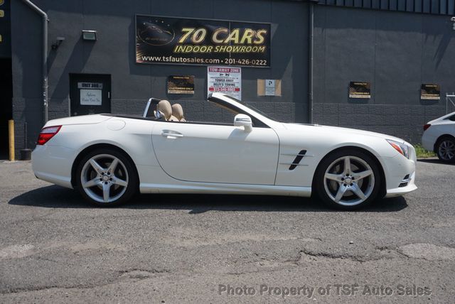 2014 Mercedes-Benz SL-Class 2dr Roadster SL 550 - 23057943 - 9