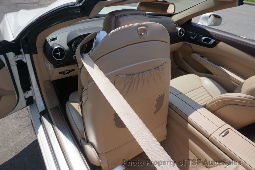 2014 Mercedes-Benz SL-Class 2dr Roadster SL 550 - 23057943 - 16