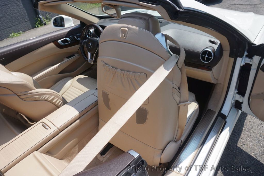 2014 Mercedes-Benz SL-Class 2dr Roadster SL 550 - 23057943 - 17