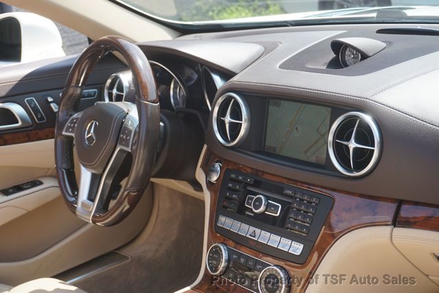 2014 Mercedes-Benz SL-Class 2dr Roadster SL 550 - 23057943 - 21